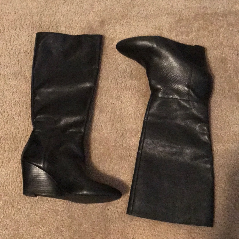 Banana Republic Black Leather Wedge Boots 7.5